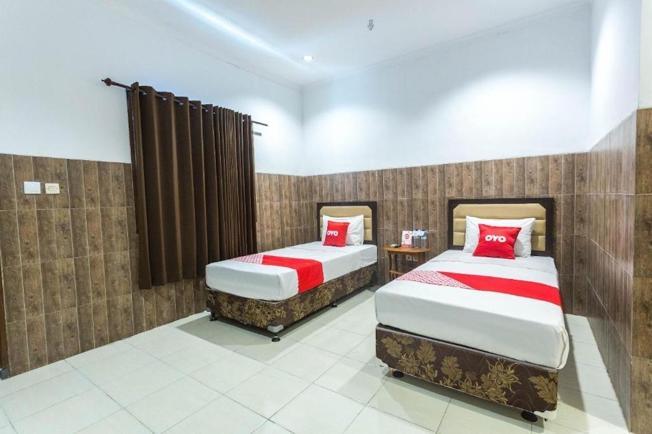 Hotel Bumi Aditya Senggigi Exteriör bild
