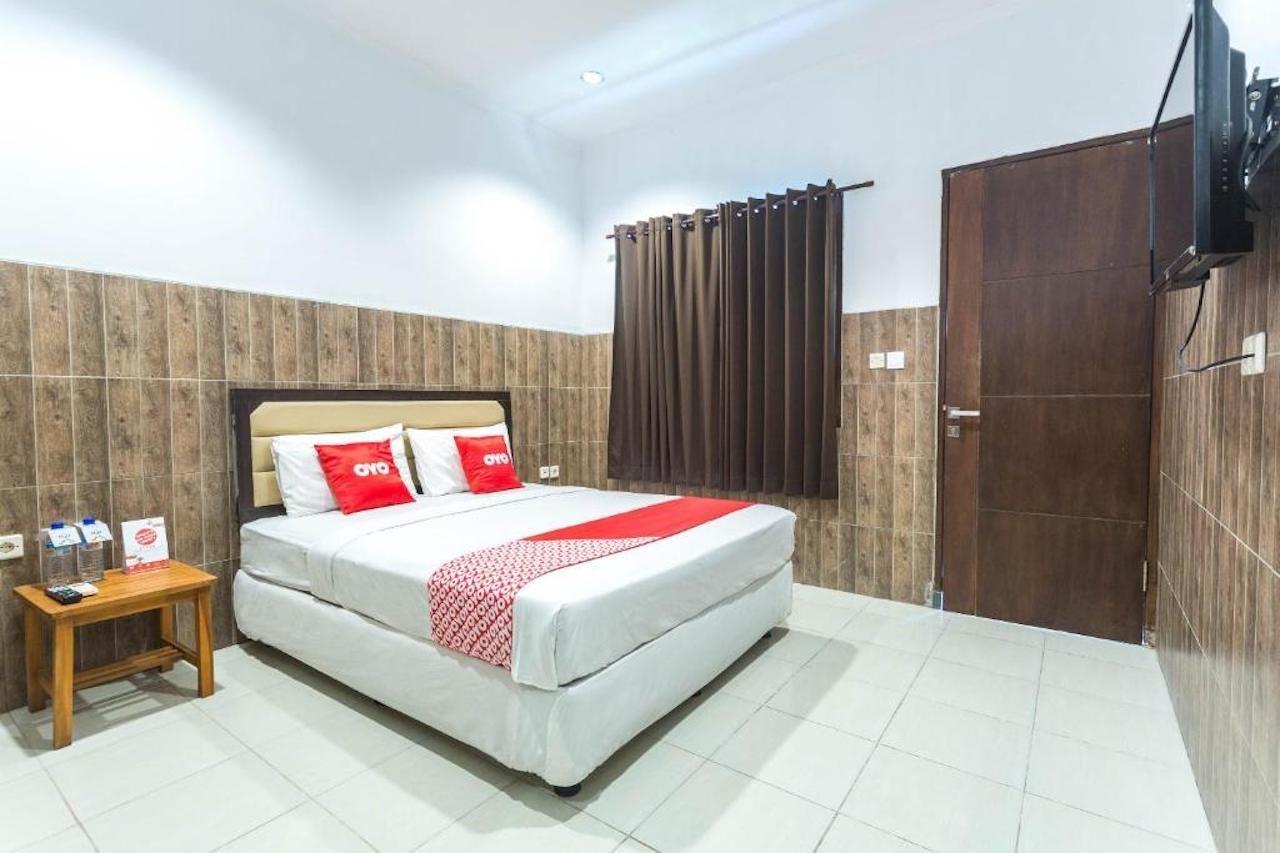 Hotel Bumi Aditya Senggigi Exteriör bild