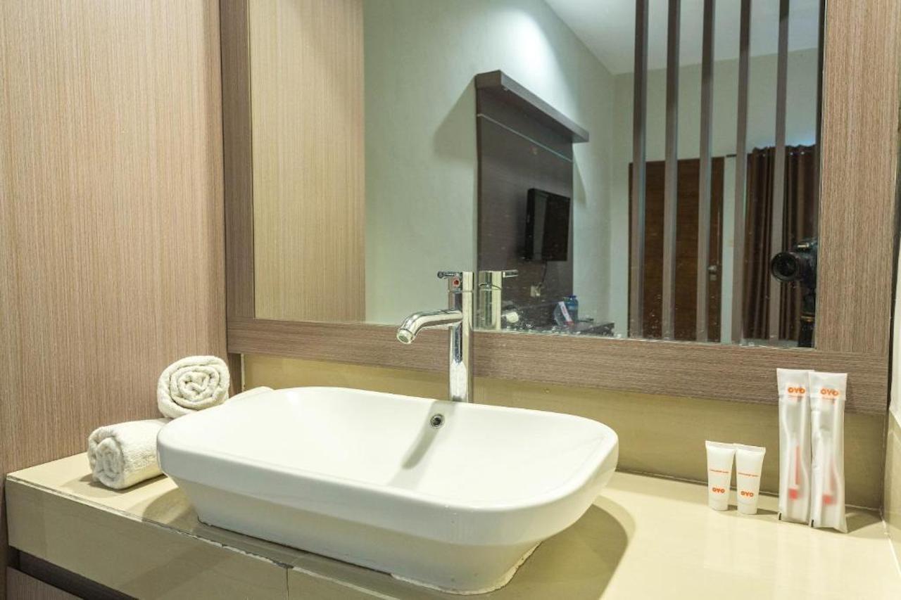 Hotel Bumi Aditya Senggigi Exteriör bild