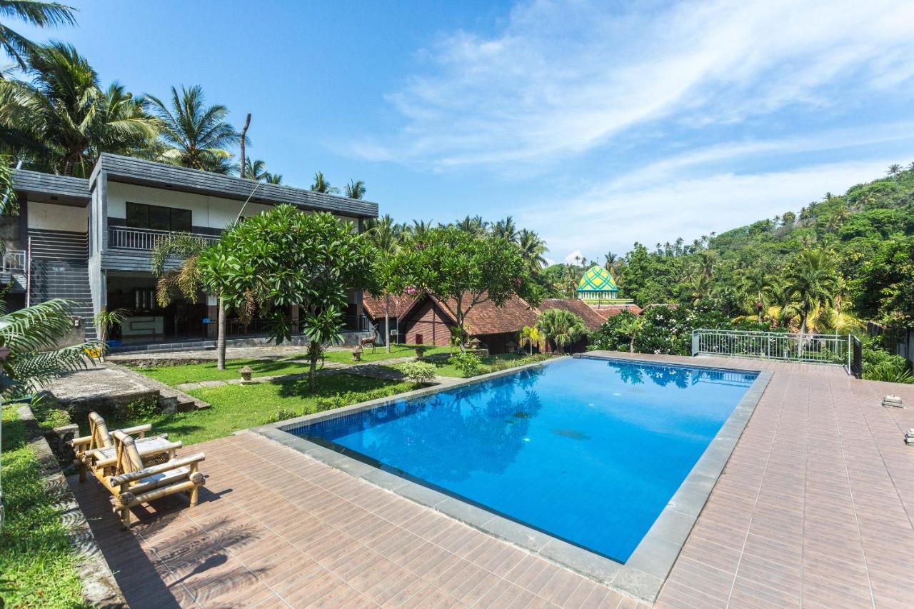 Hotel Bumi Aditya Senggigi Exteriör bild
