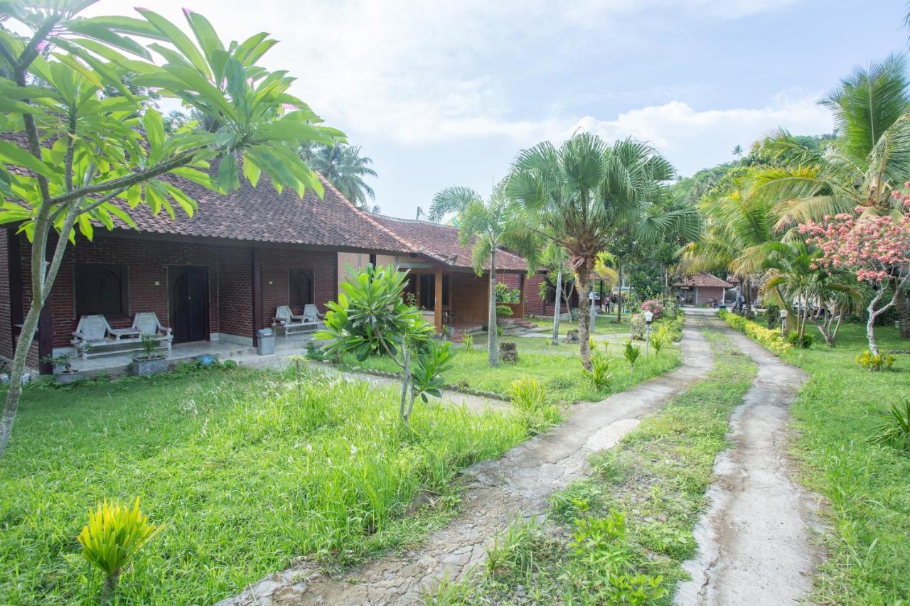 Hotel Bumi Aditya Senggigi Exteriör bild