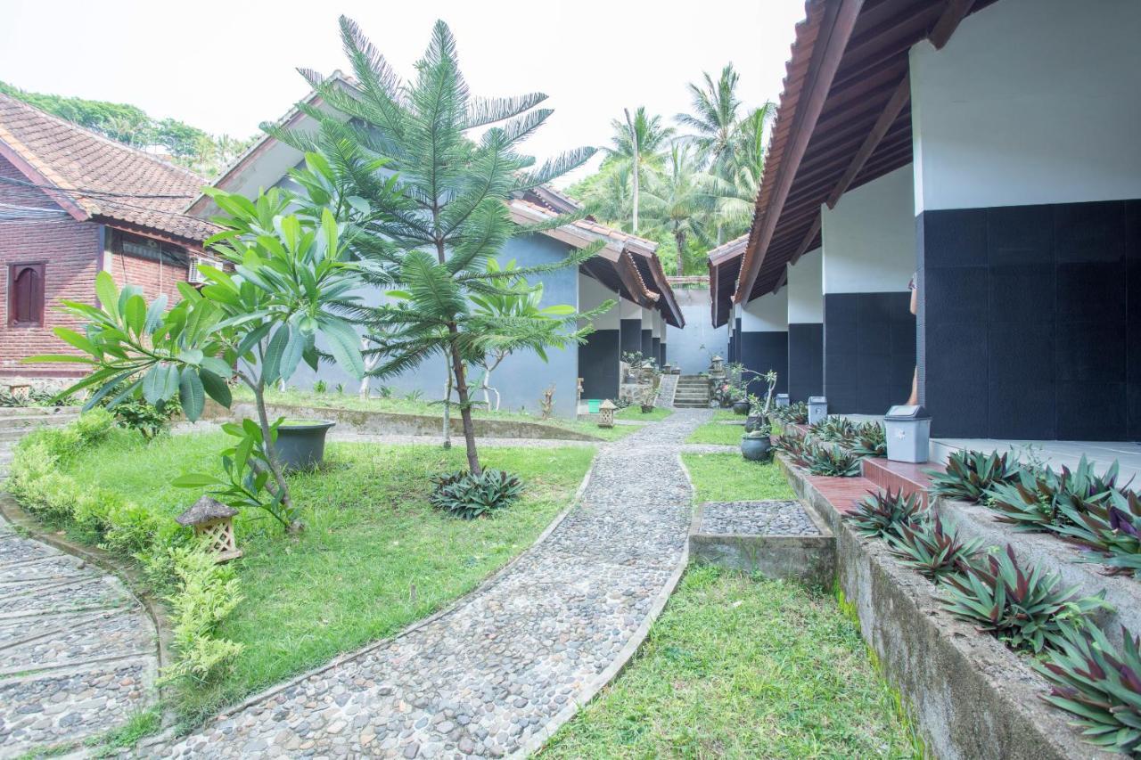 Hotel Bumi Aditya Senggigi Exteriör bild