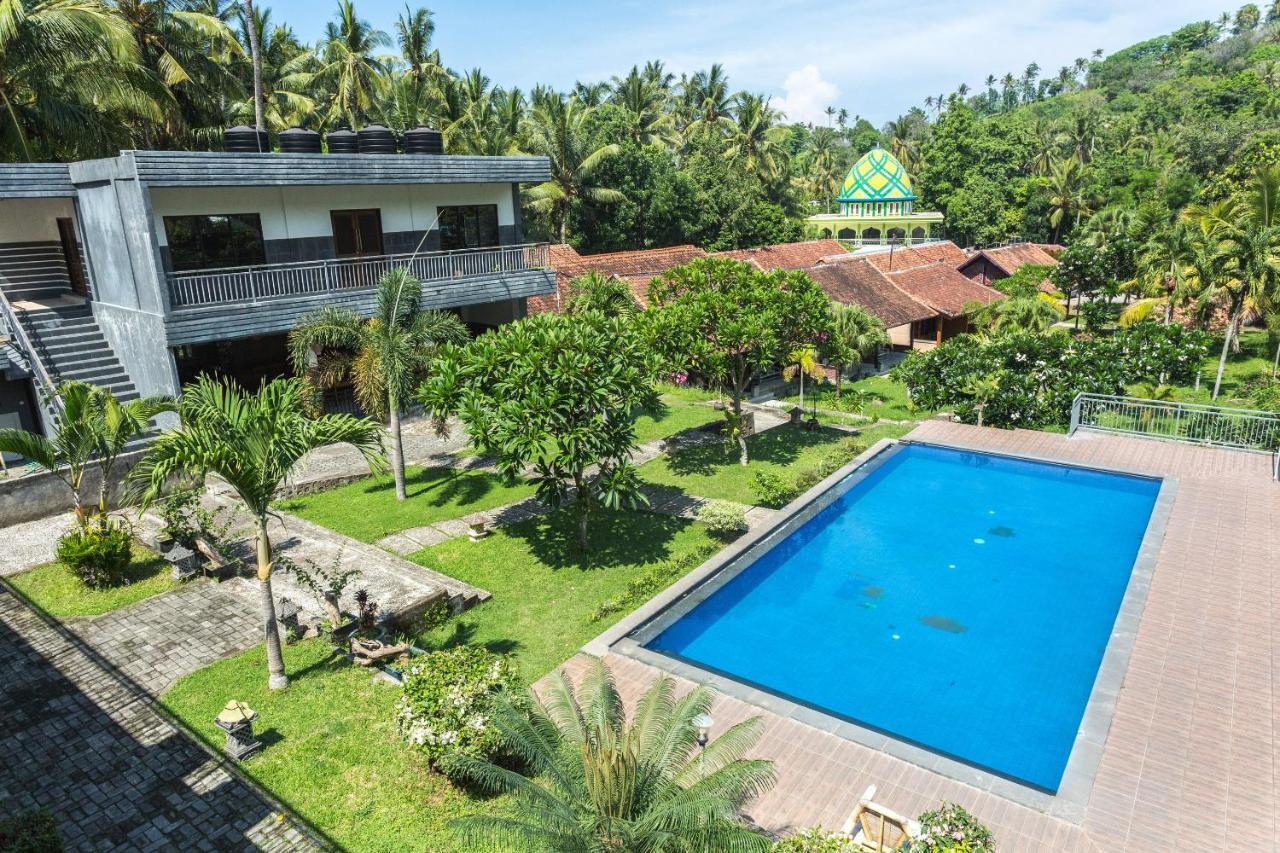 Hotel Bumi Aditya Senggigi Exteriör bild