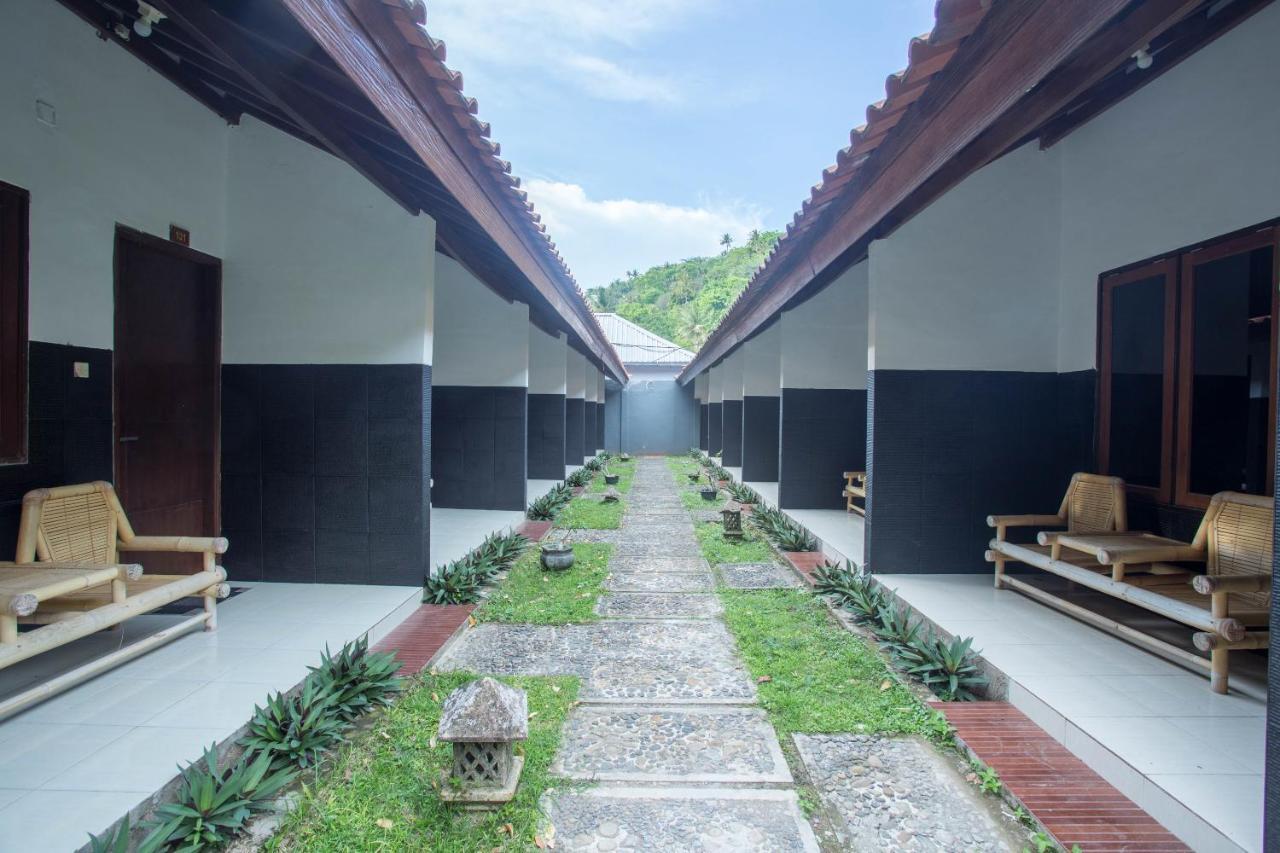 Hotel Bumi Aditya Senggigi Exteriör bild
