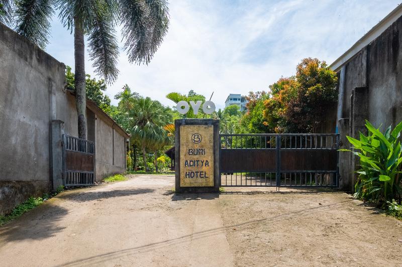 Hotel Bumi Aditya Senggigi Exteriör bild