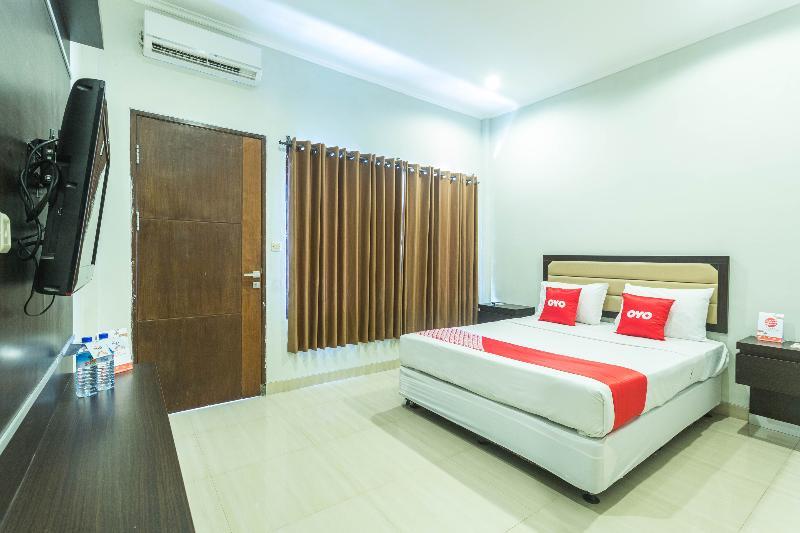 Hotel Bumi Aditya Senggigi Exteriör bild