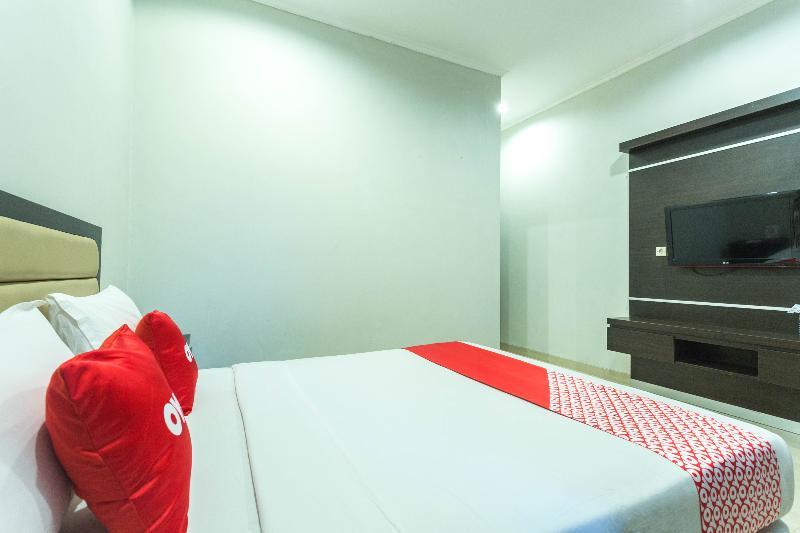 Hotel Bumi Aditya Senggigi Exteriör bild