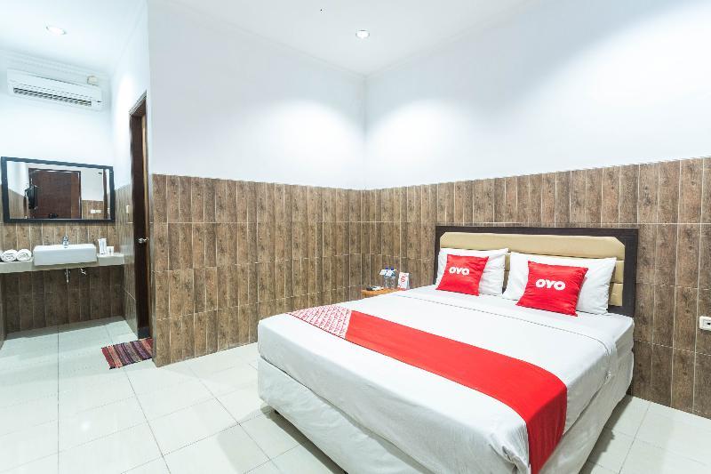 Hotel Bumi Aditya Senggigi Exteriör bild