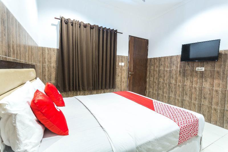 Hotel Bumi Aditya Senggigi Exteriör bild