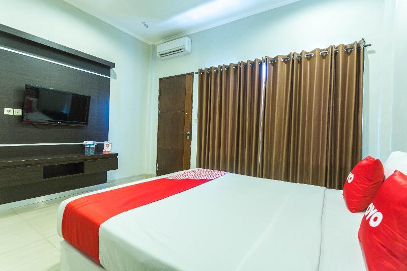 Hotel Bumi Aditya Senggigi Exteriör bild