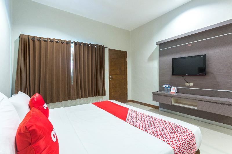 Hotel Bumi Aditya Senggigi Exteriör bild